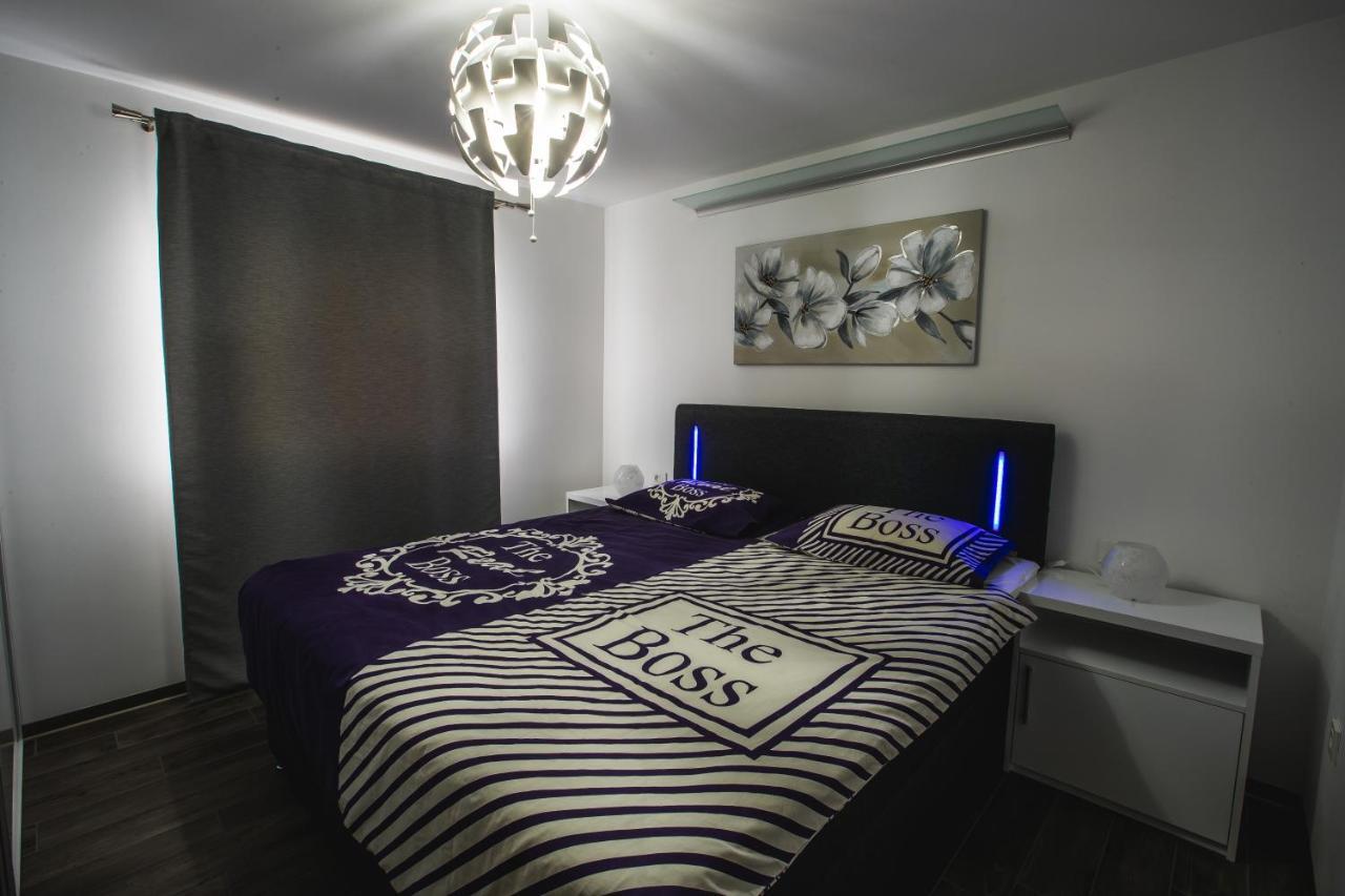 Apartment Ma&Ja With Hot Tub متليكا المظهر الخارجي الصورة